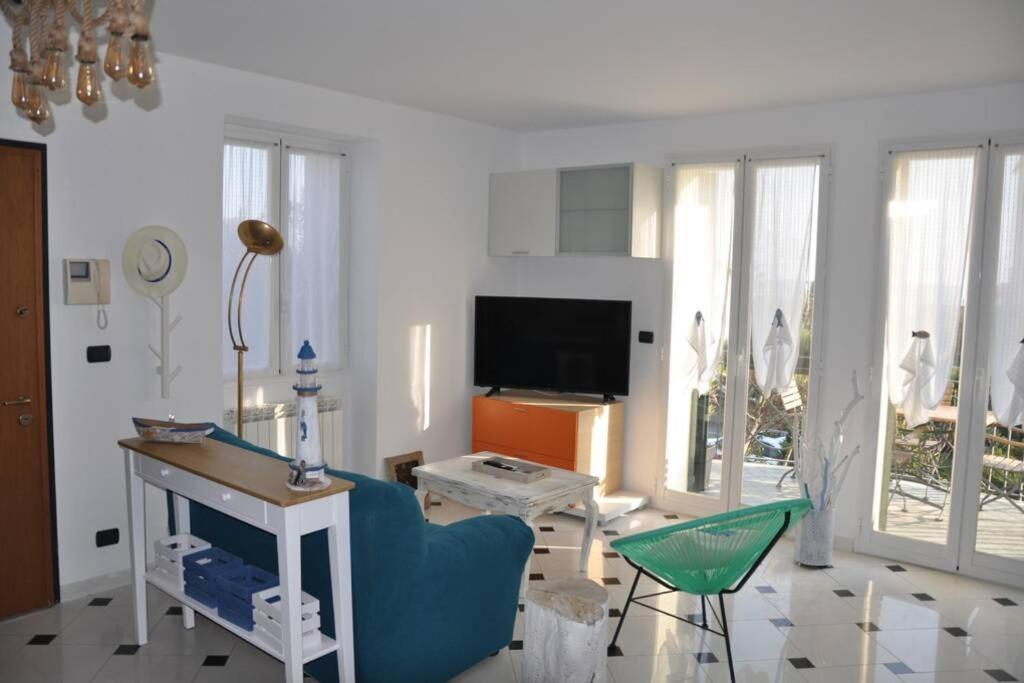 Appartamento Villa Rita A 100 M Dal Mare! Vallecrosia Exterior foto